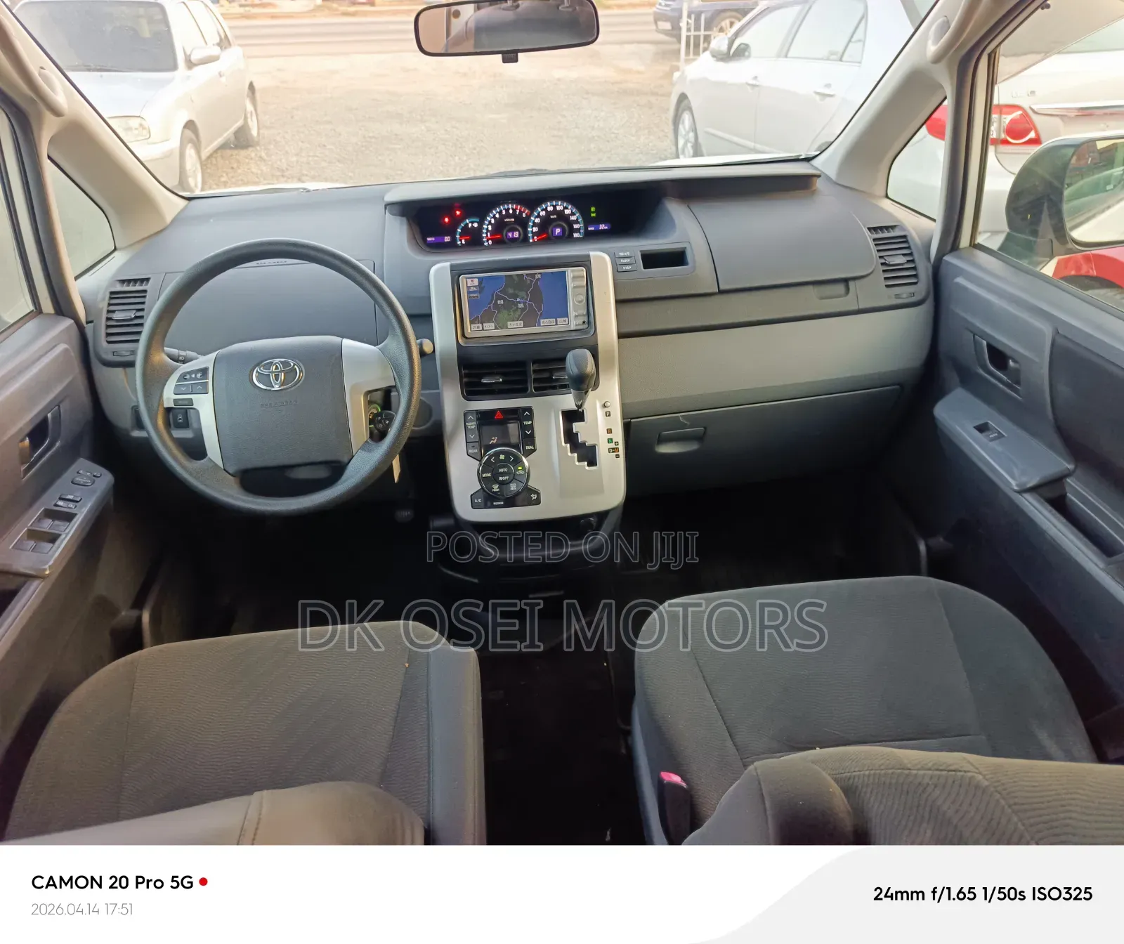 Toyota Voxy 2012 White