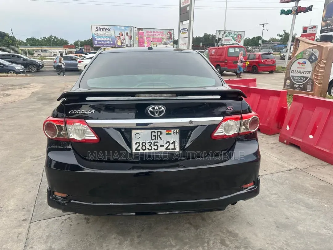 Toyota Corolla S 4dr Sedan (1.8L 4cyl 4A) 2012 Black