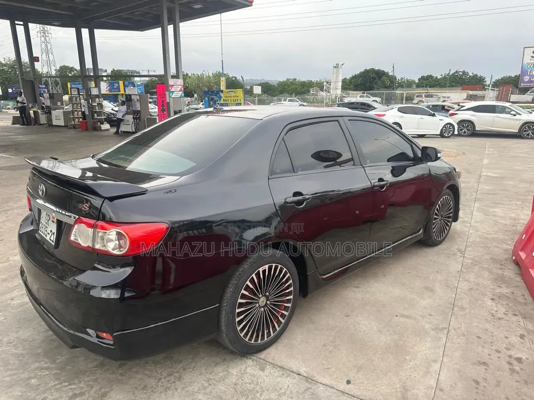 Toyota Corolla S 4dr Sedan (1.8L 4cyl 4A) 2012 Black