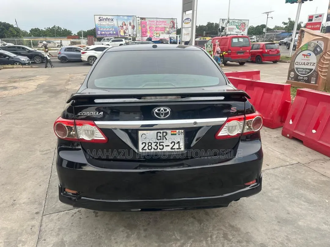 Toyota Corolla S 4dr Sedan (1.8L 4cyl 4A) 2012 Black