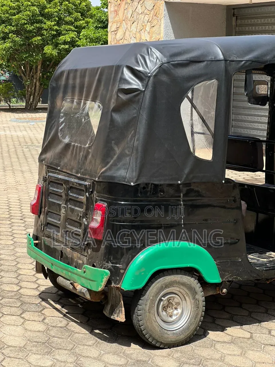 Bajaj RE 2020 Black