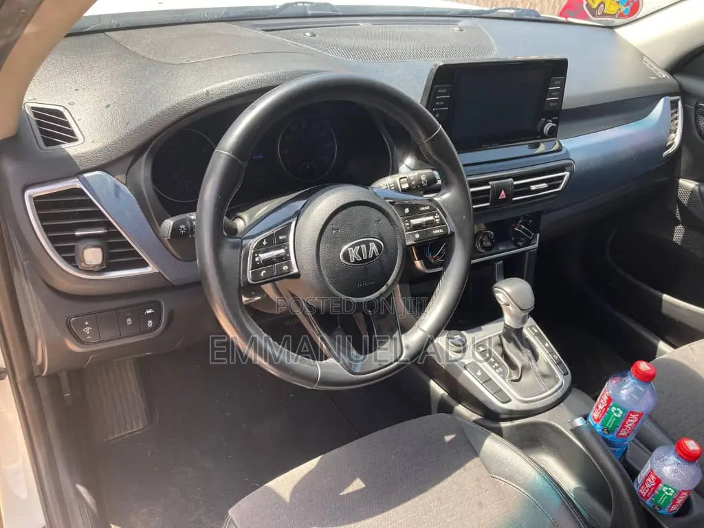 Kia Seltos 2.0 MPI 4WD 2021 White