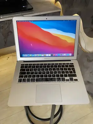 Laptop Apple MacBook Air 8GB Intel Core i5 SSD 128GB