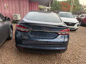 Ford Fusion 2018 Blue
