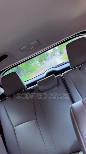 Toyota Highlander XLE AWD 2023