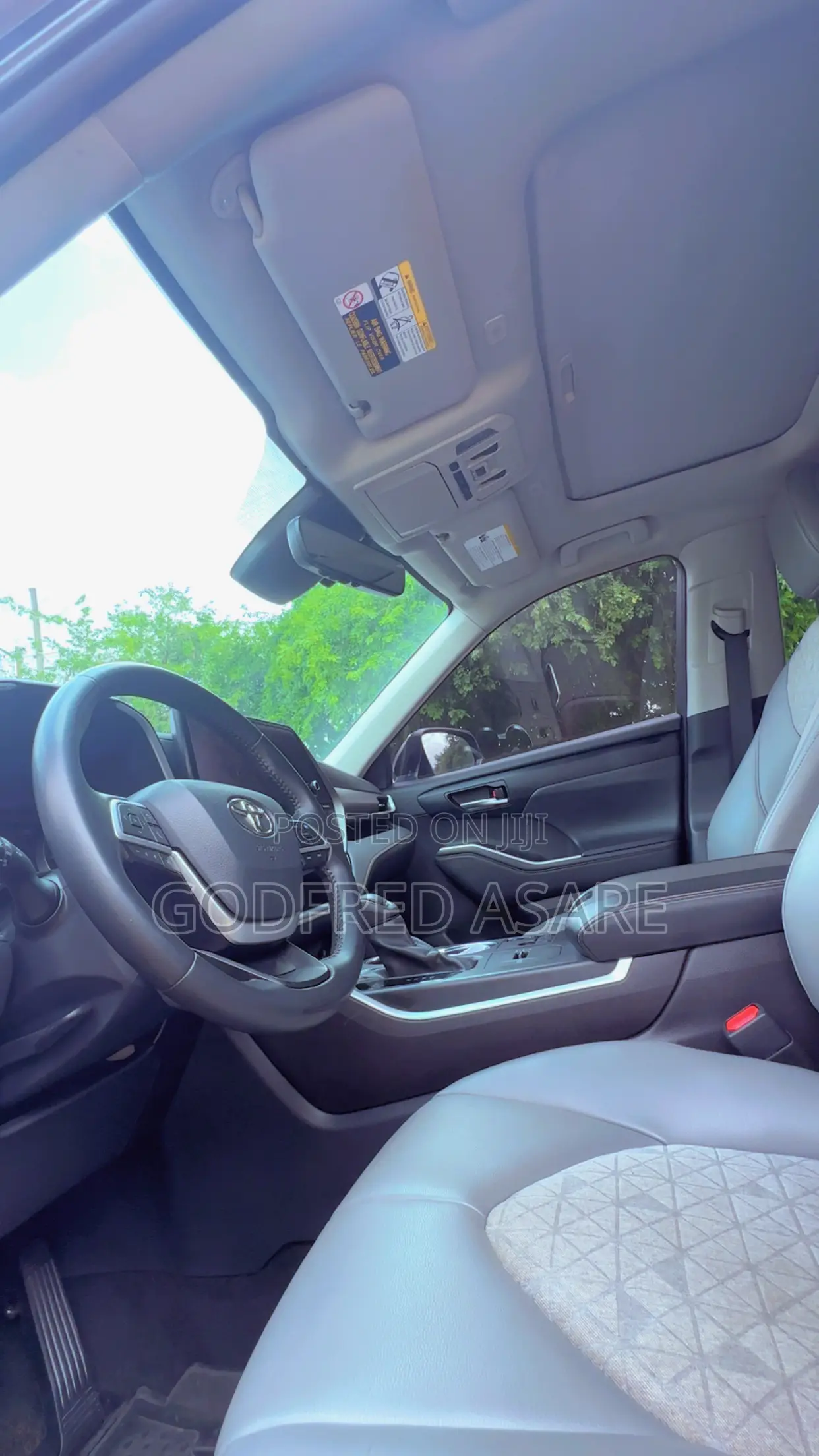 Toyota Highlander XLE AWD 2023
