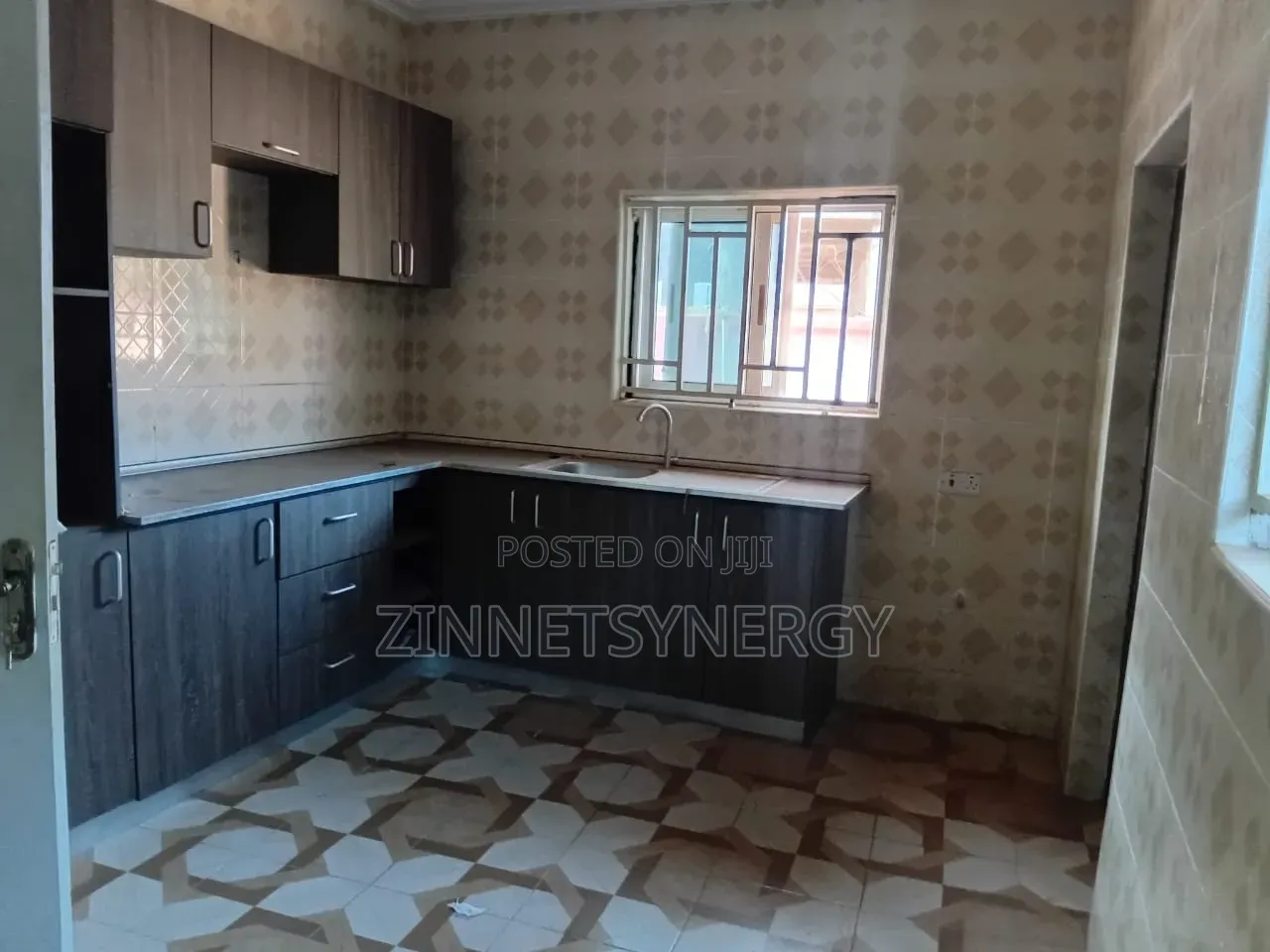 2bdrm House in Community 25 for rent