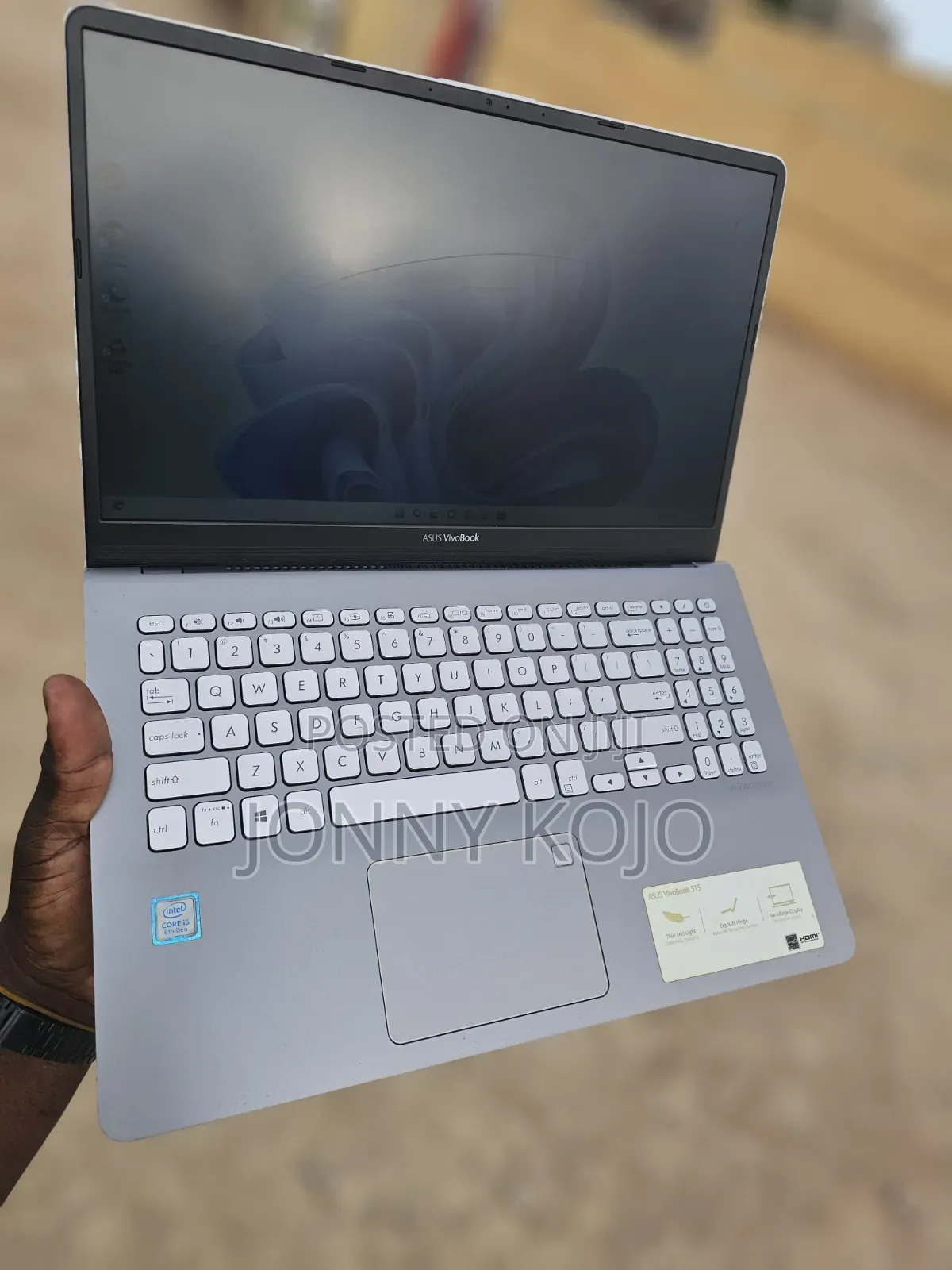 Laptop Asus VivoBook S15 S530UN 8GB Intel Core i5 SSD 256GB