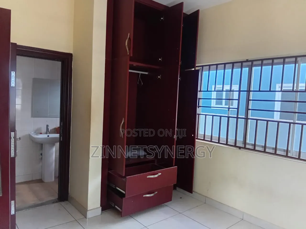 3bdrm House in Community 25 for rent