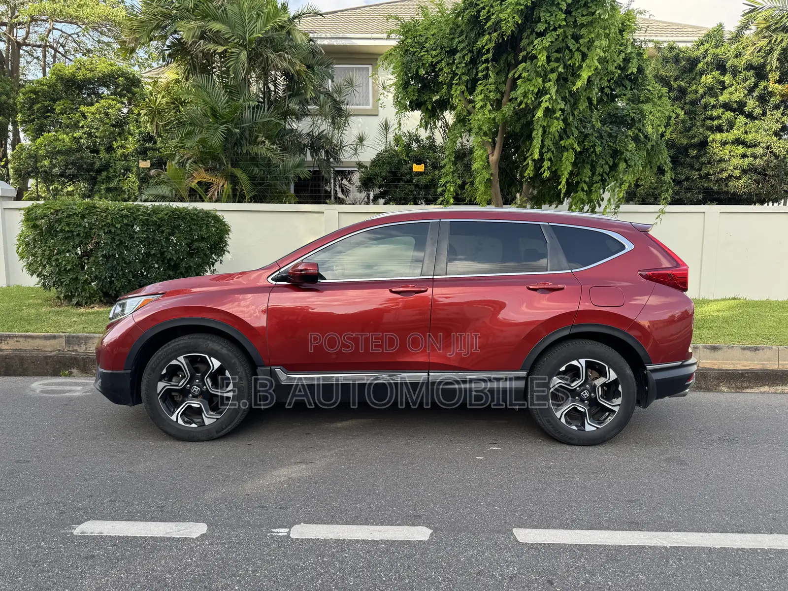 Honda CR-V Touring AWD 2019 Burgundy