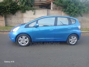Honda Fit Automatic 2010 Blue