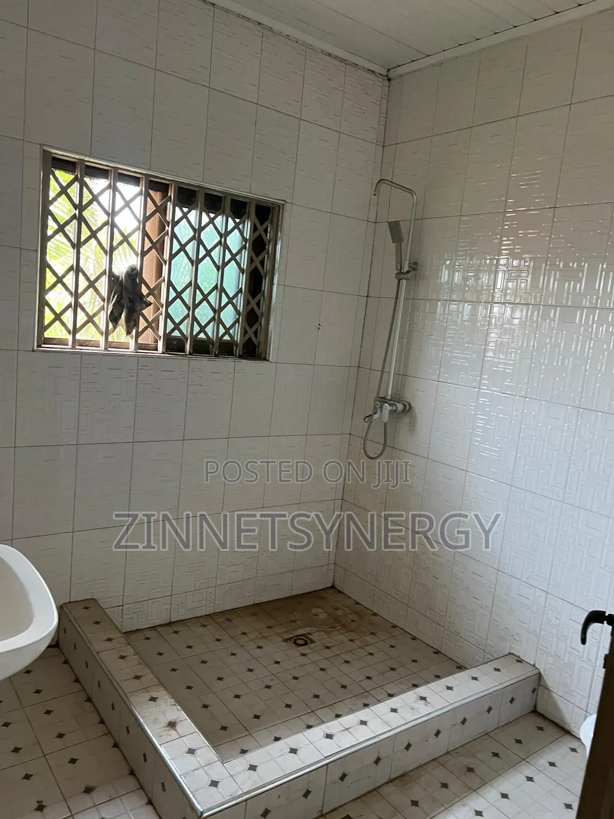 3bdrm Apartment in Community 25 for rent