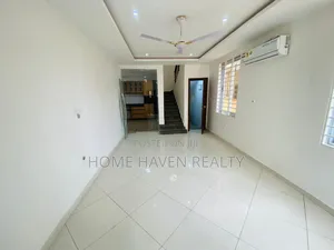 2bdrm House in Achimota, Mile 7 for rent