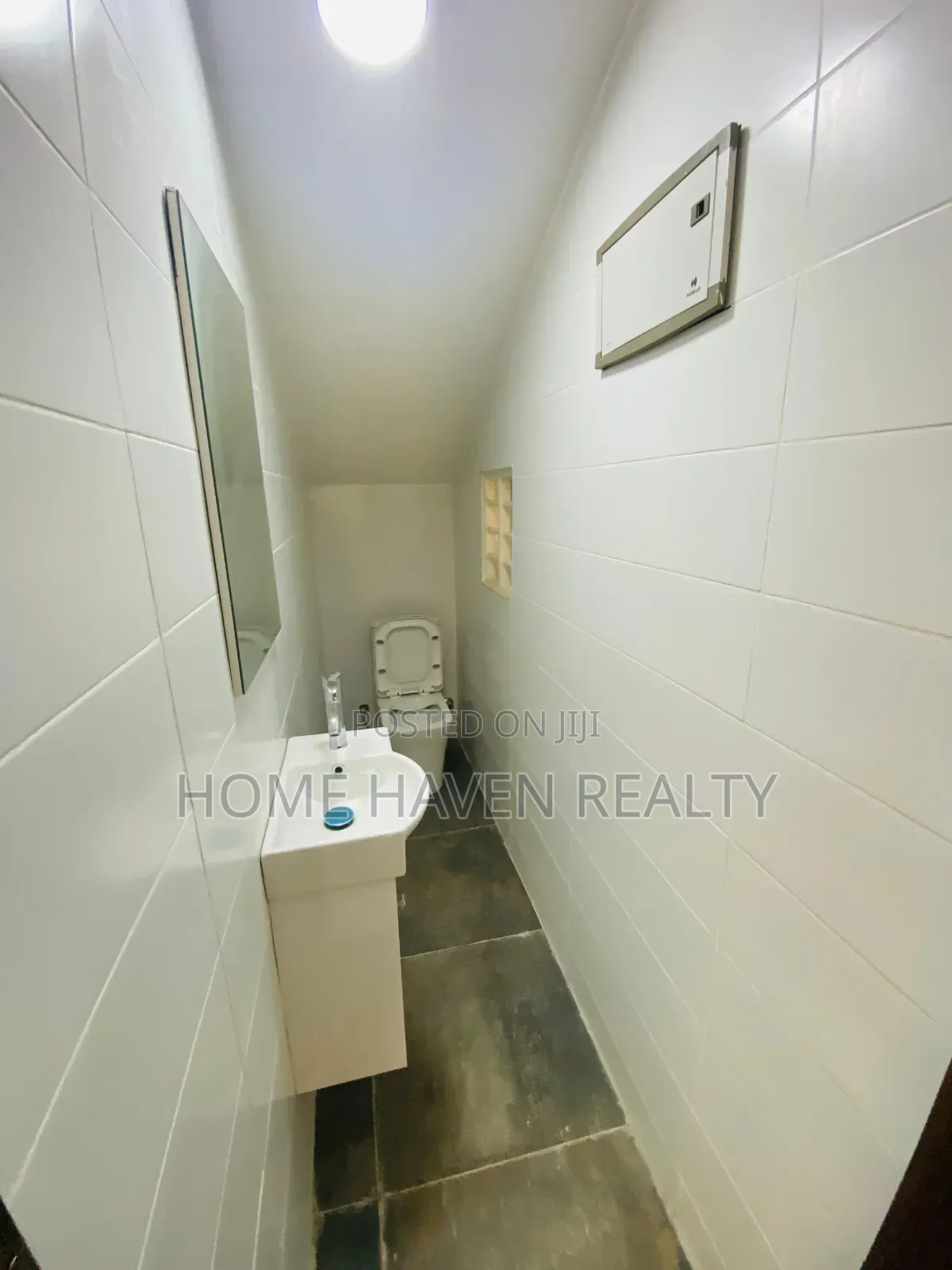 2bdrm House in Achimota, Mile 7 for rent