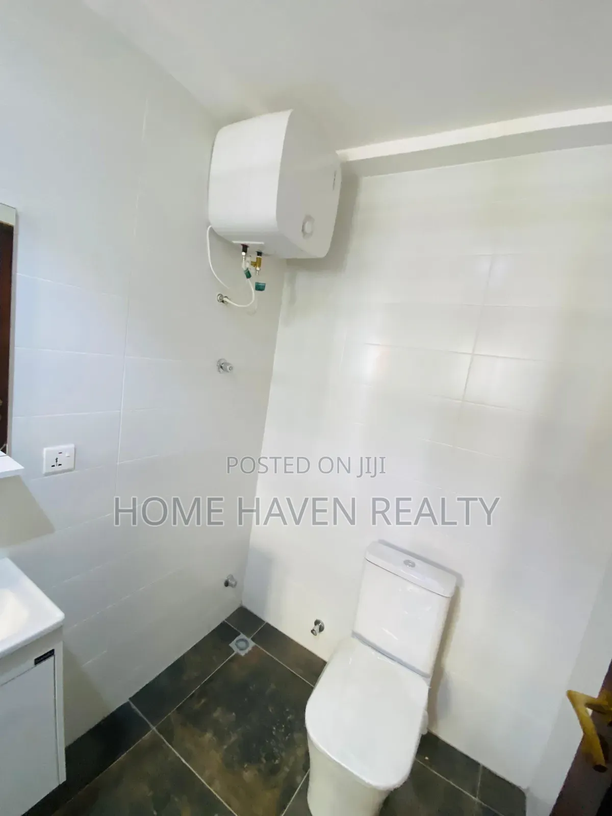 2bdrm House in Achimota, Mile 7 for rent