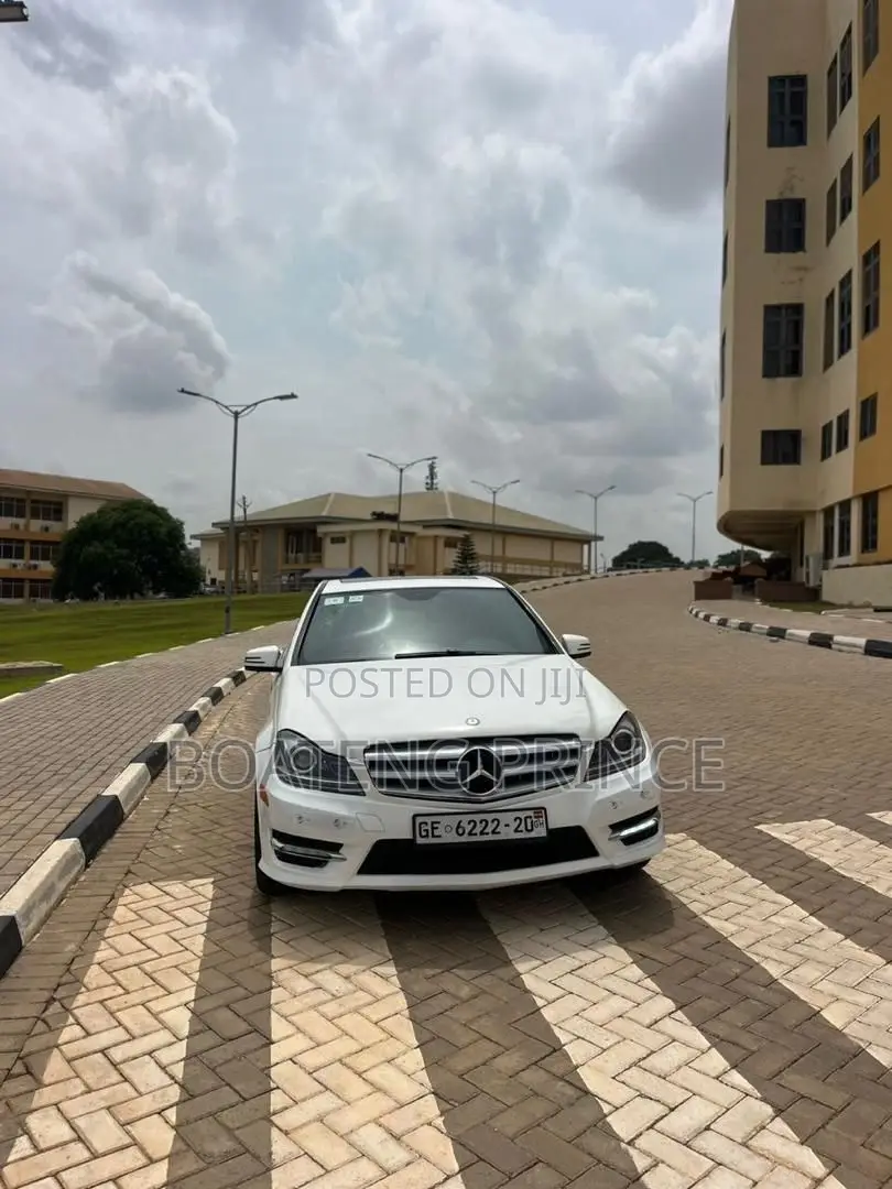 Mercedes-Benz C250 2014 White