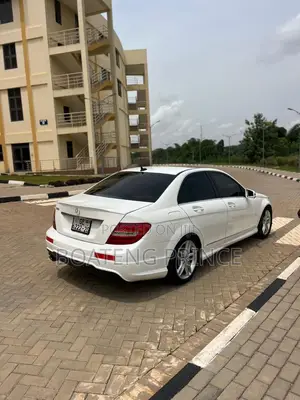 Mercedes-Benz C250 2014 White