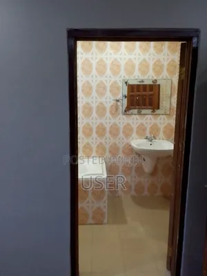 3bdrm Apartment in Scc Inside, Old Barrier for rent