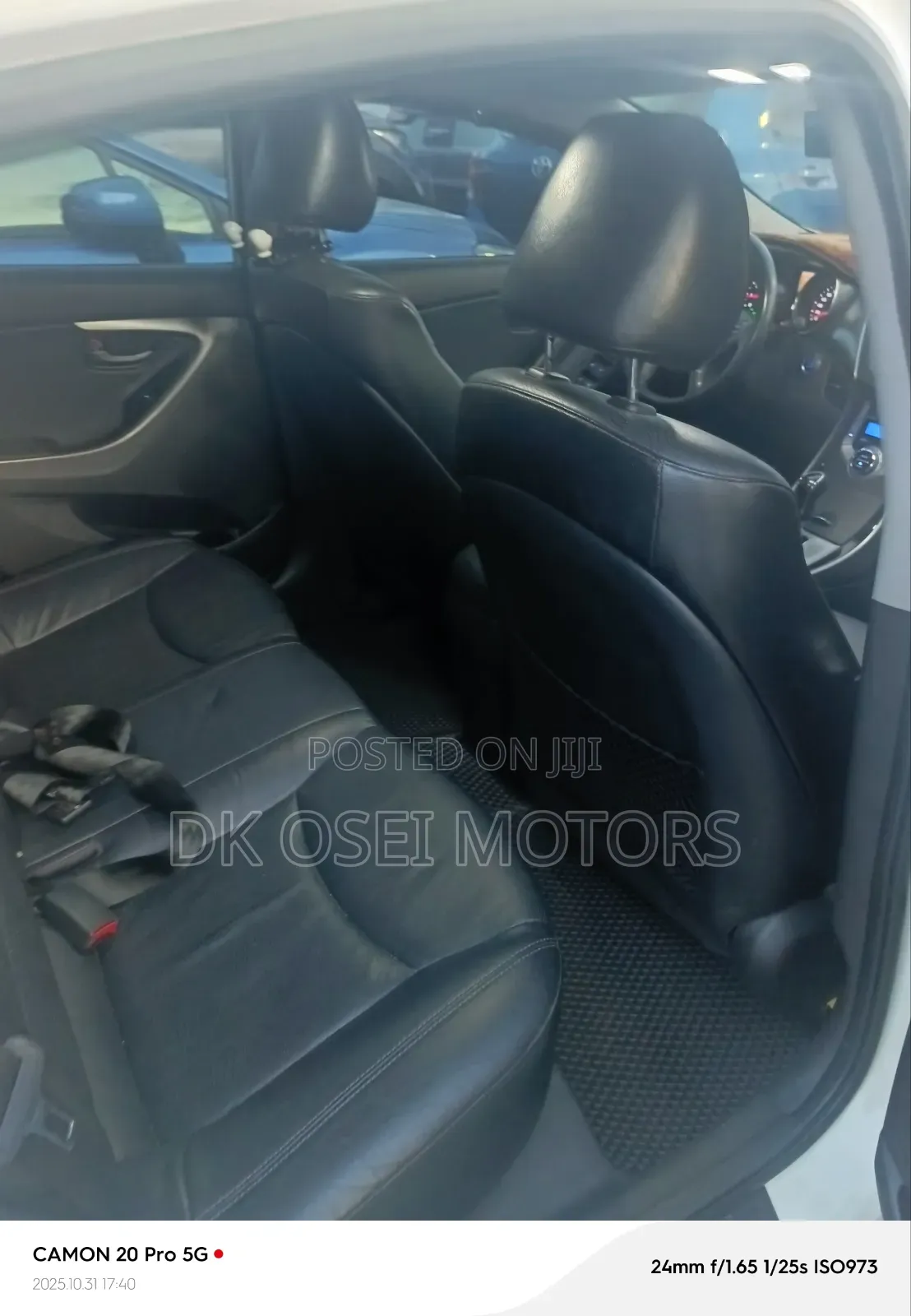 Hyundai Elantra Sport 4dr Sedan (2.0L 4cyl 6M) 2015 White