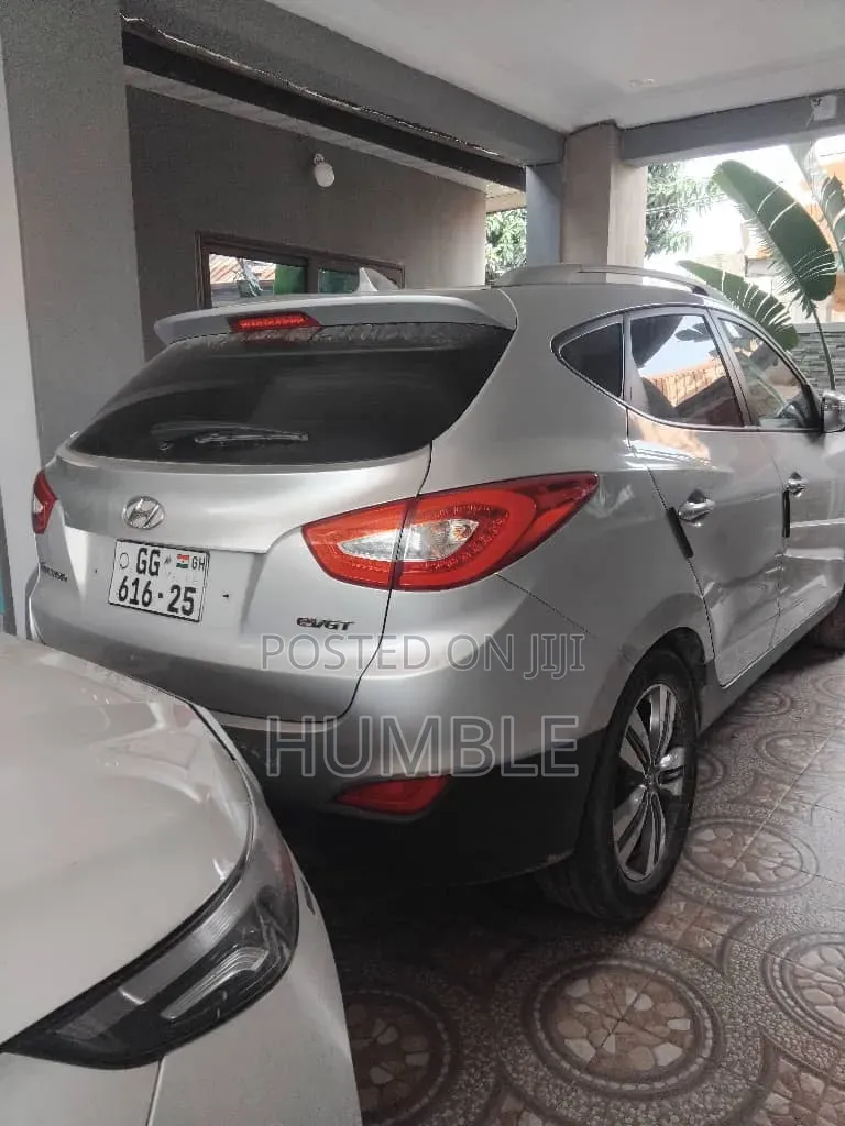 Hyundai Tucson 2014 Silver