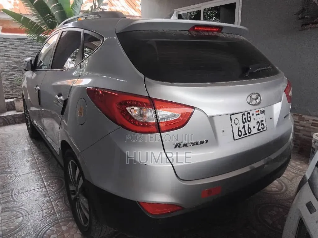 Hyundai Tucson 2014 Silver