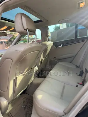Mercedes-Benz C300 2014 Black