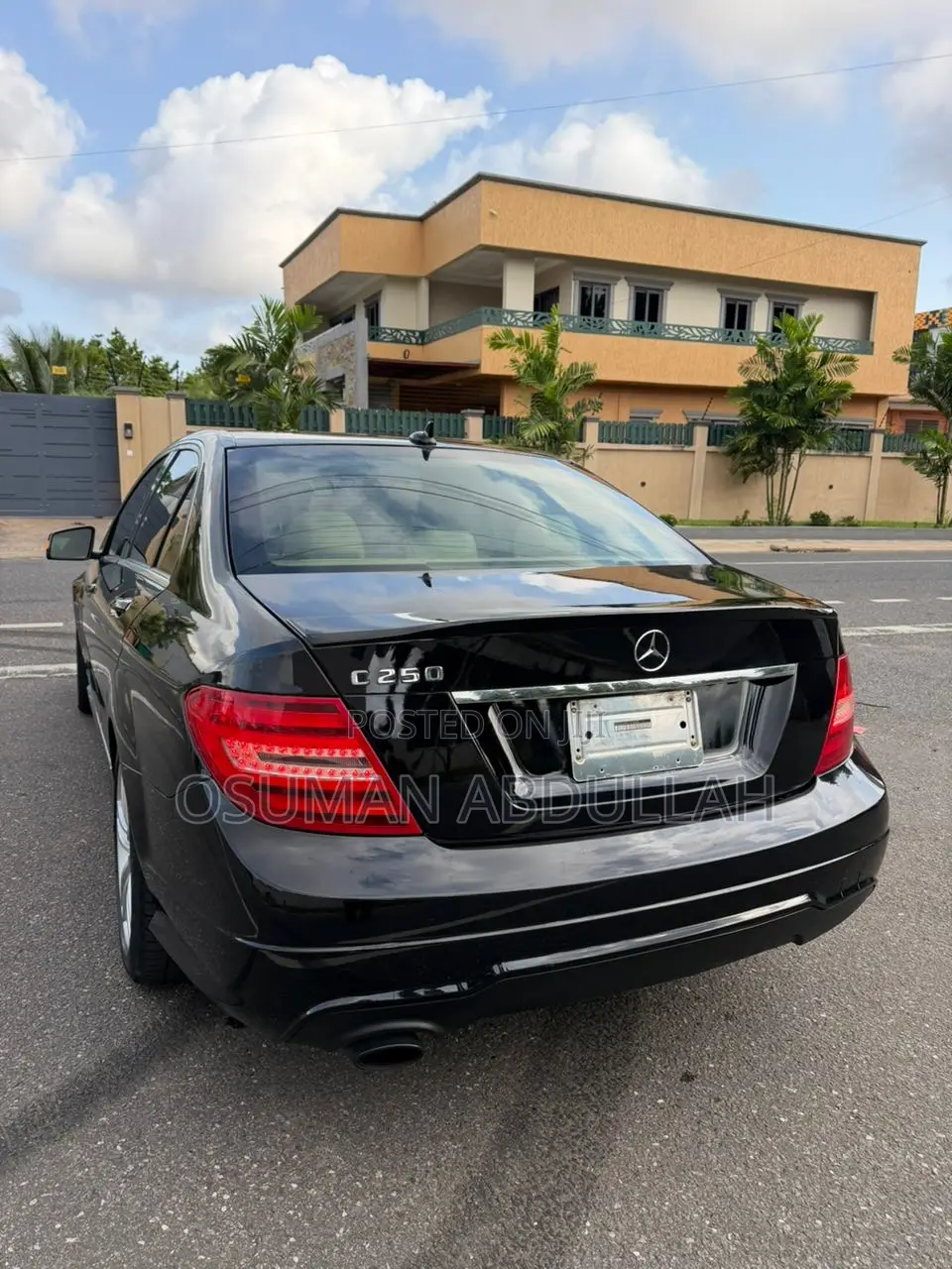 Mercedes-Benz C300 2014 Black