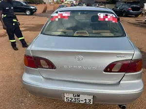 Toyota Corolla Sedan Automatic 2004 Silver