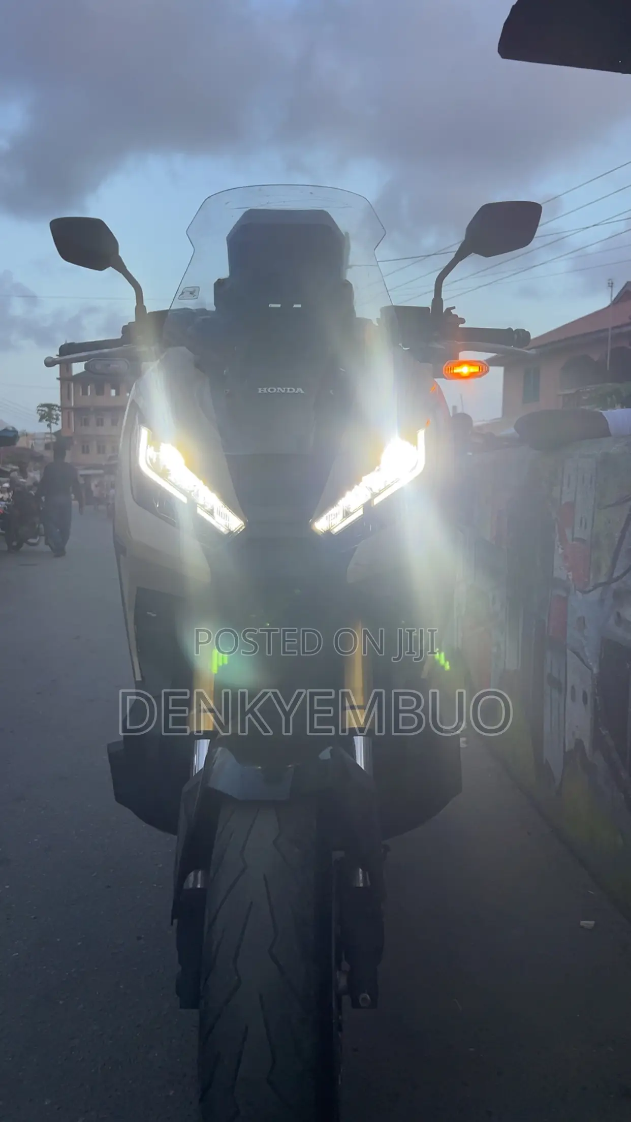 Honda 2026 Beige