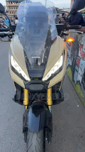 Honda 2026 Beige