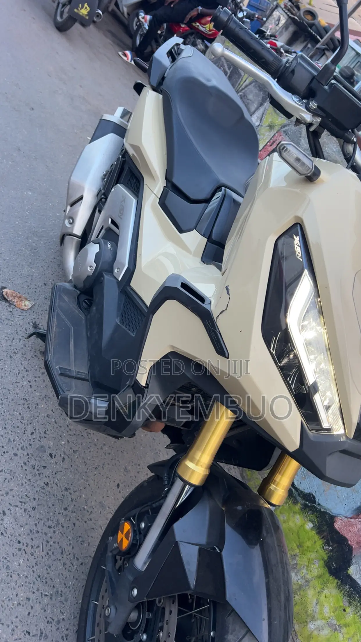 Honda 2026 Beige