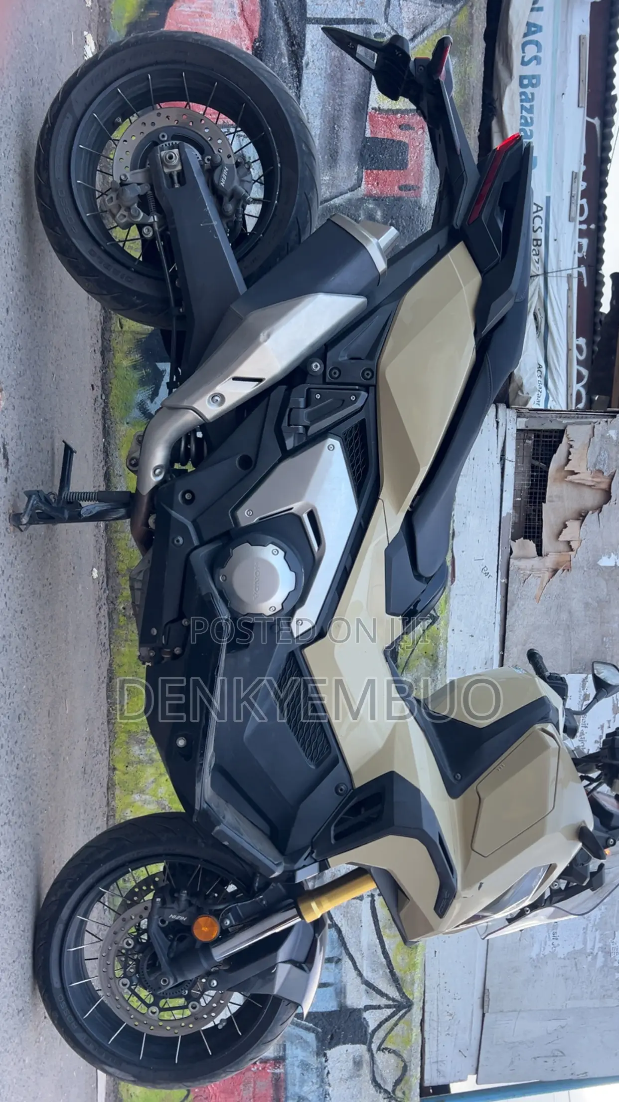 Honda 2026 Beige