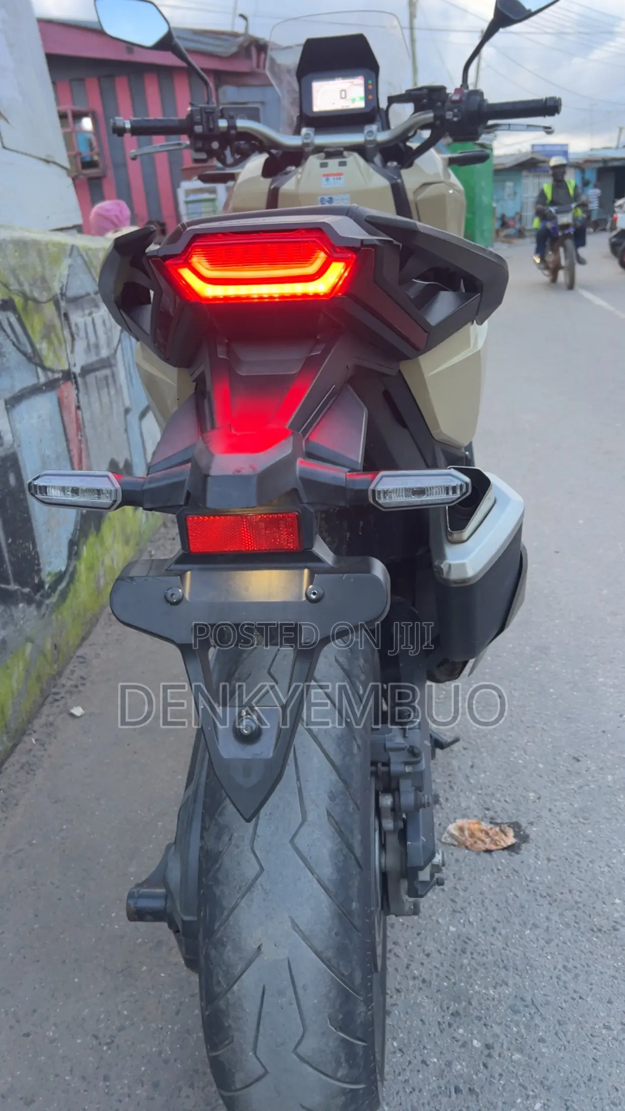 Honda 2026 Beige