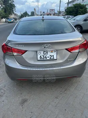 Hyundai Elantra 2013 Gray