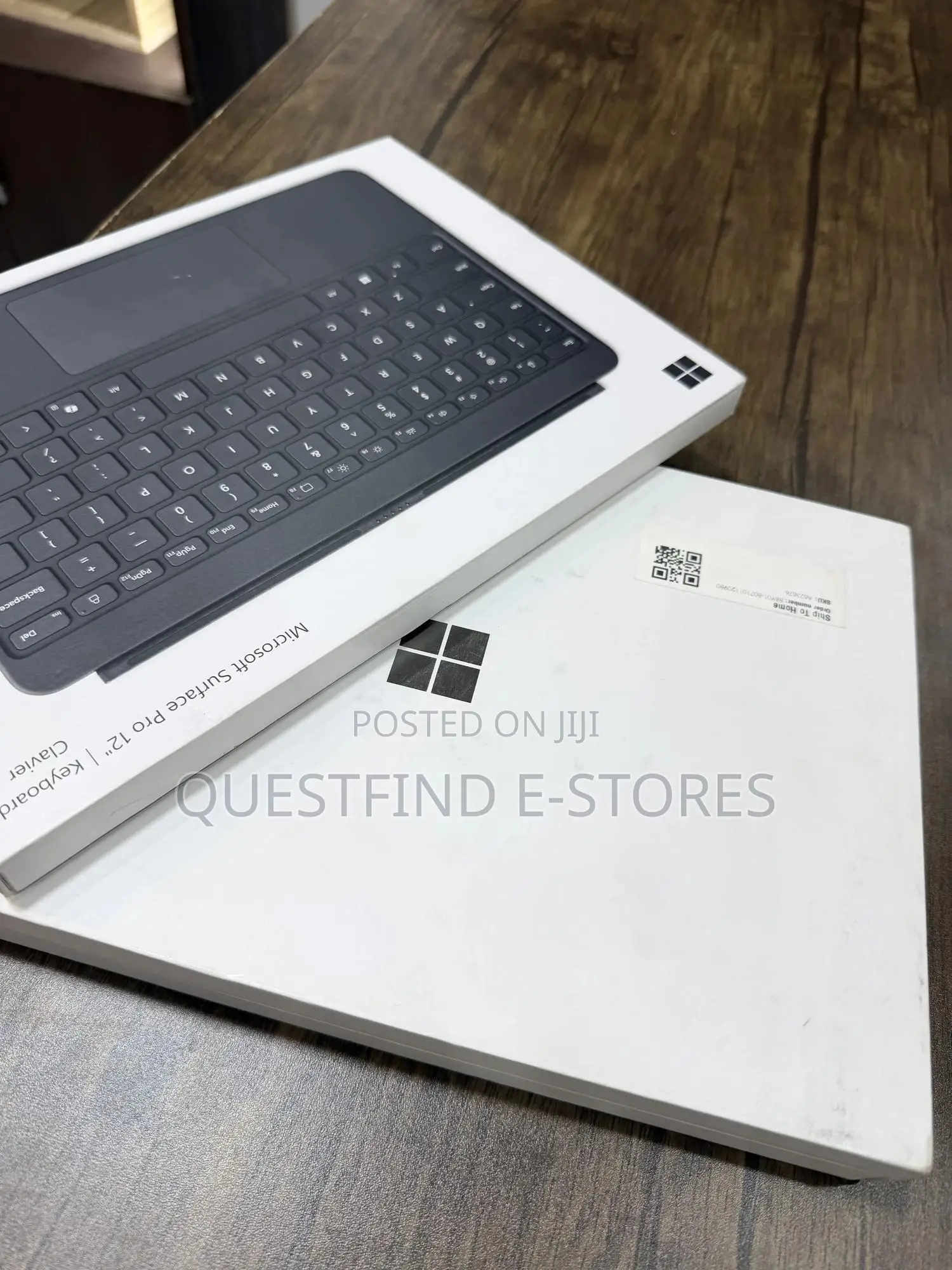 New Microsoft Surface Laptop 16GB Qualcomm Snapdragon X Plus SSD 256GB