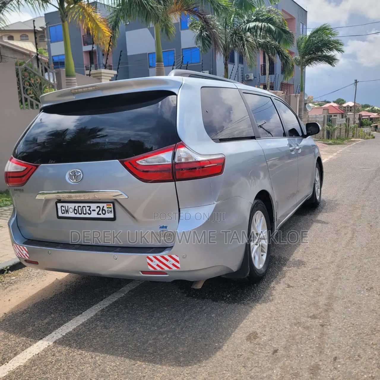 Toyota Sienna 2016 Silver
