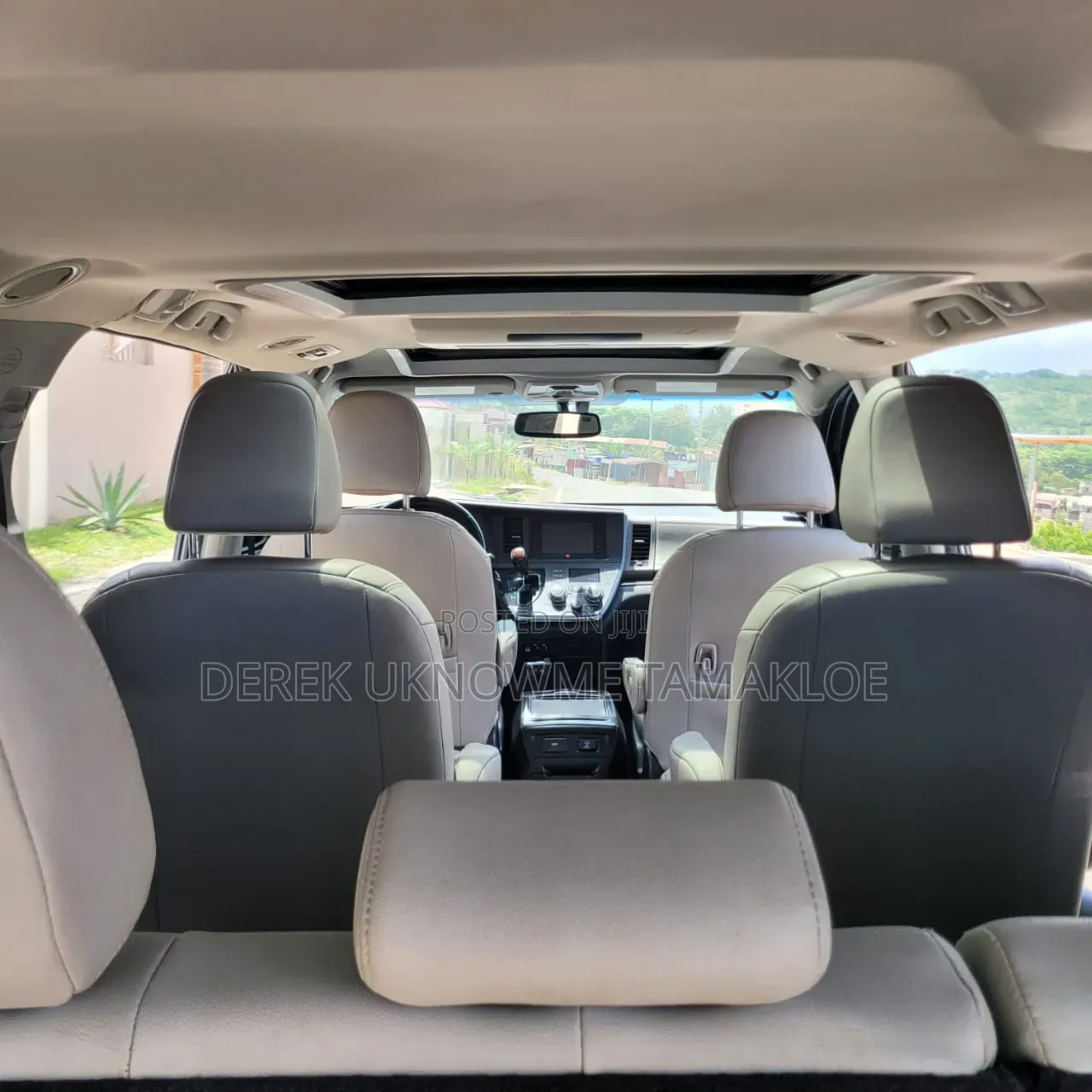 Toyota Sienna 2016 Silver