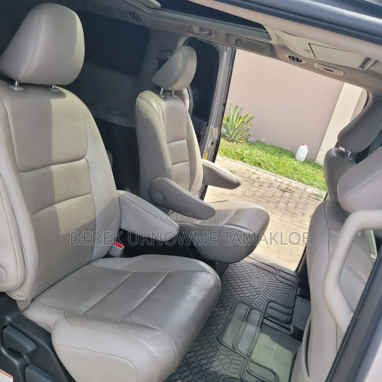 Toyota Sienna 2016 Silver
