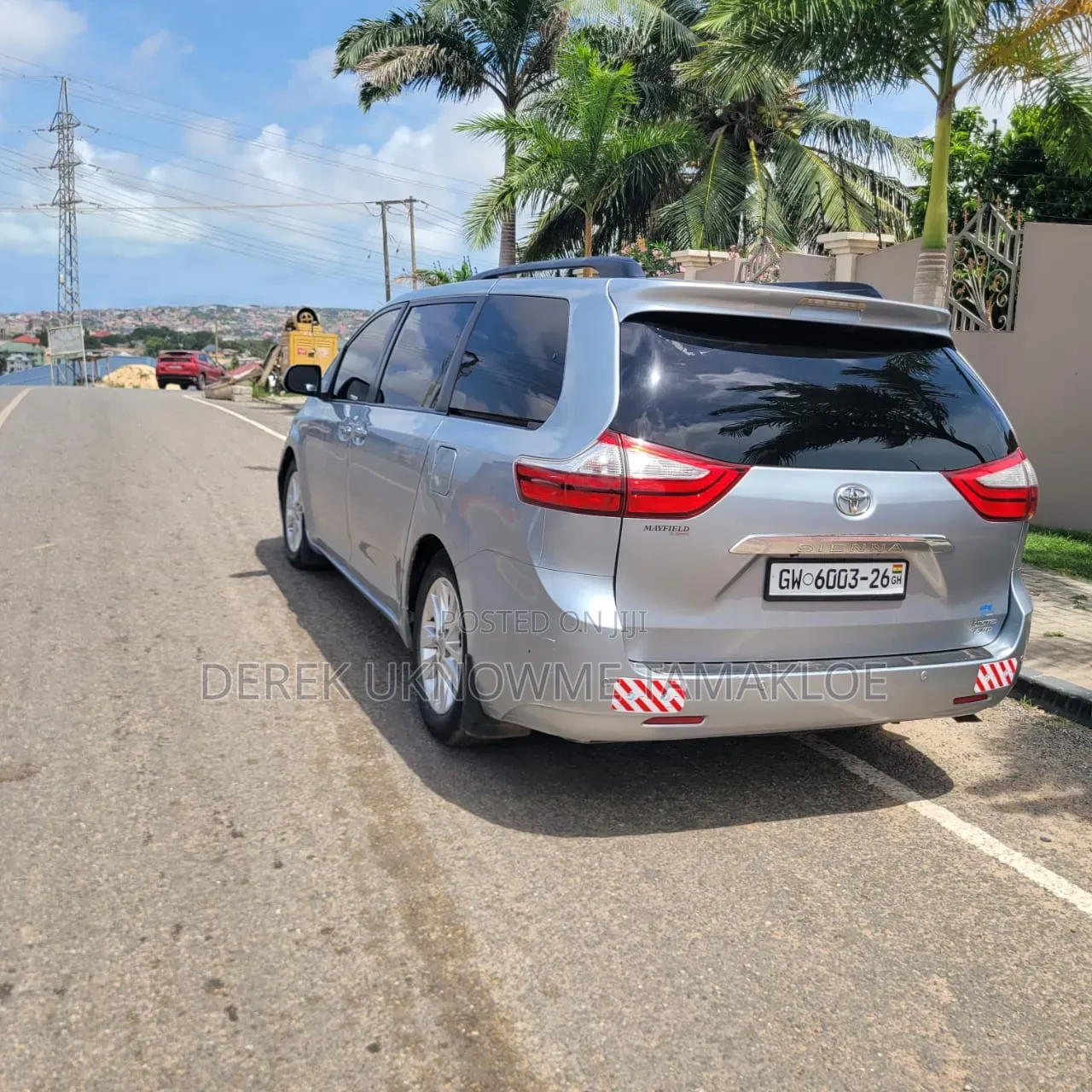 Toyota Sienna 2016 Silver