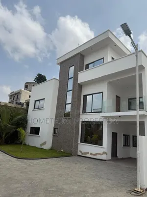 4bdrm Duplex in East Airport Mahama for rent