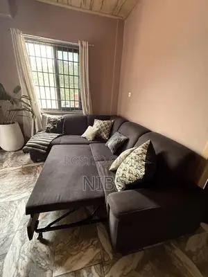 Sofa Bed / Couch With Pull Out Extension