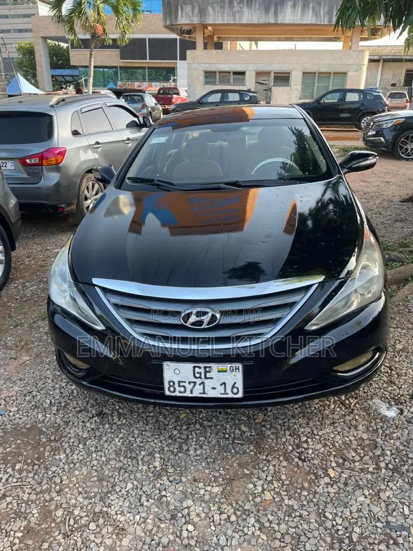 Hyundai Sonata 2014 Black