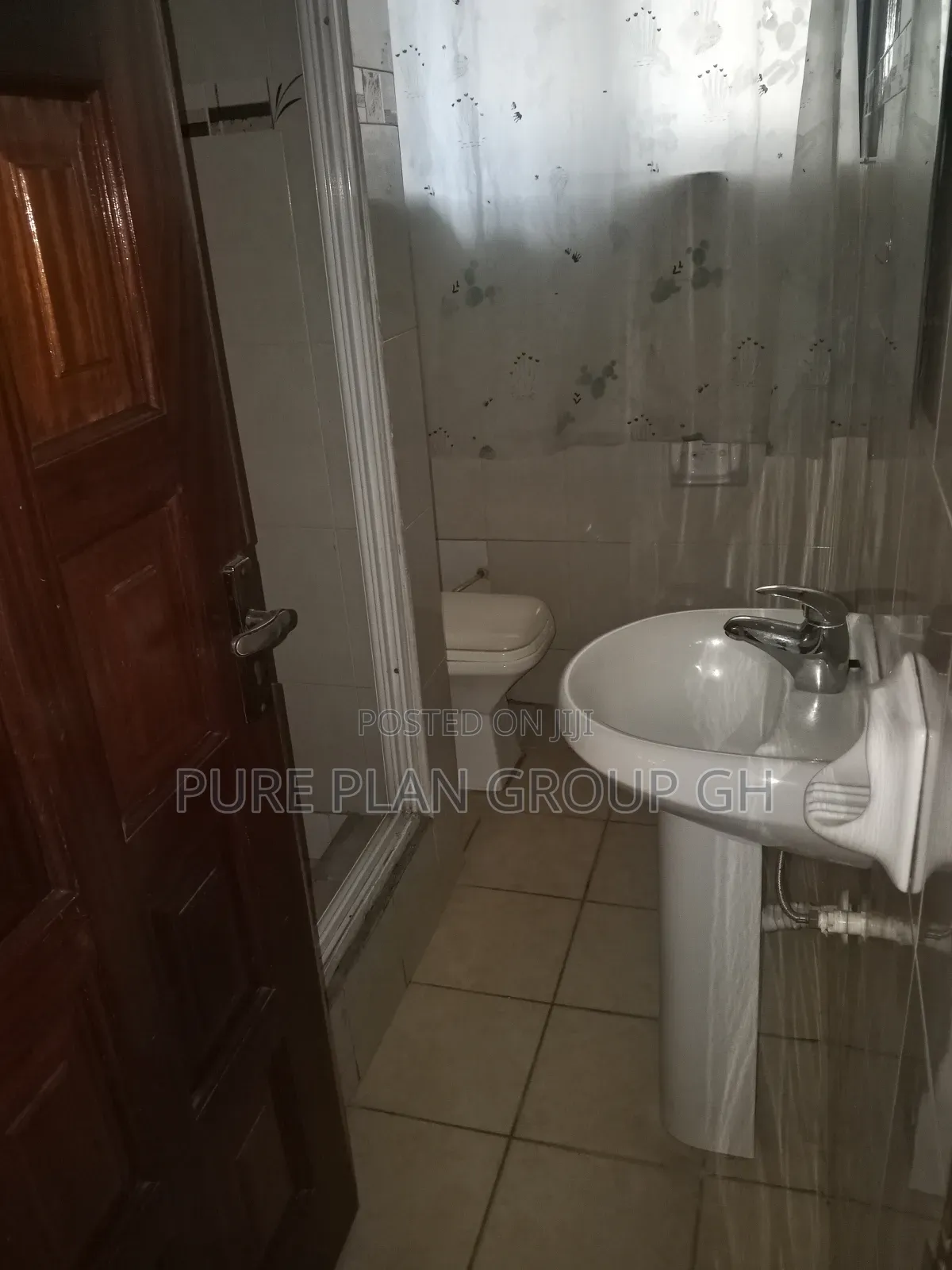 Furnished 3bdrm Apartment in Abelemkpe for rent