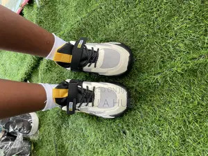 Kids Sneakers