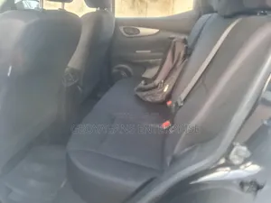 Nissan Qashqai 2018 Black