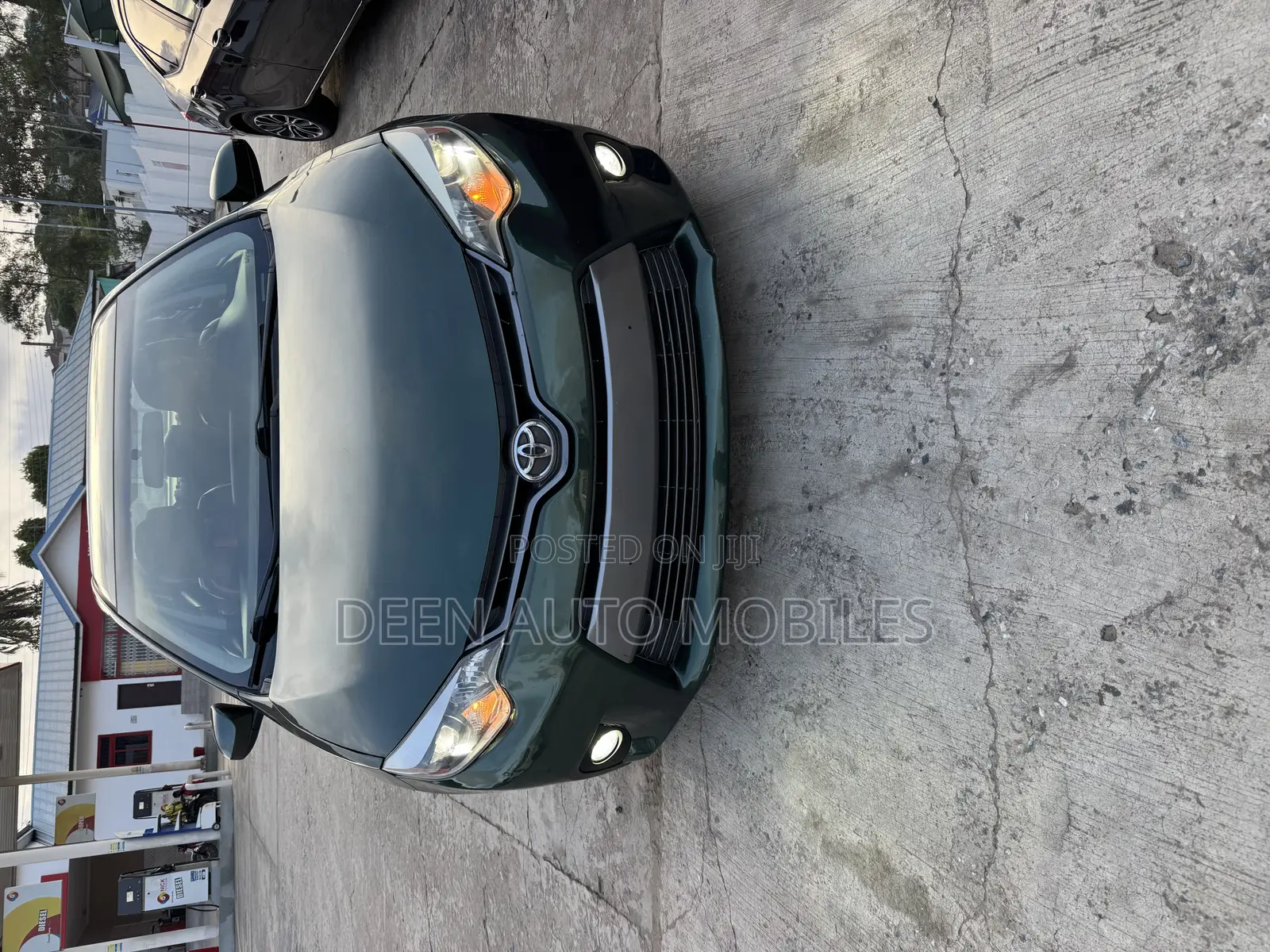 Toyota Corolla LE Eco 4dr Sedan (1.8L 4cyl CVT) 2015