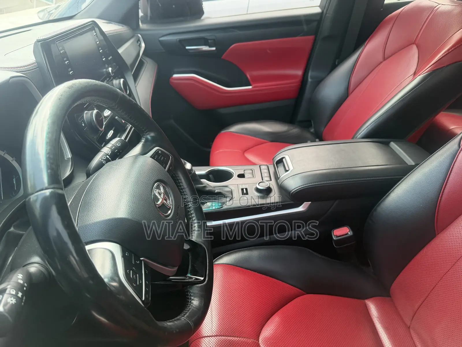 Toyota Highlander XSE 2022 Black