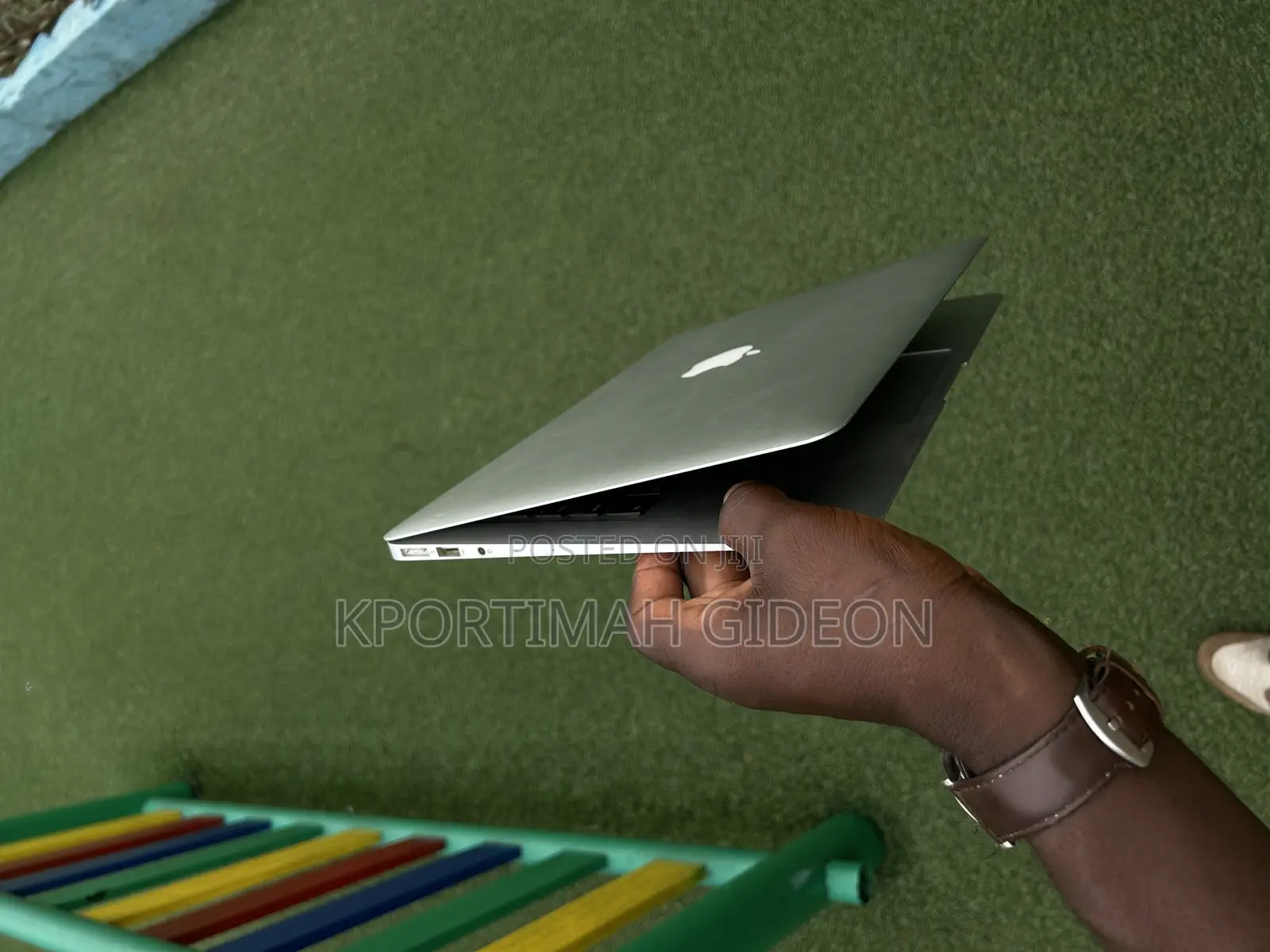 Laptop Apple MacBook Air 2017 8GB Intel Core i5 SSD 512GB
