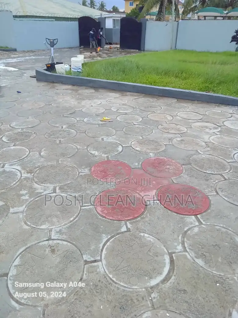 Professional Cleaners In Accra Ghana( Posh Clean Ghana)