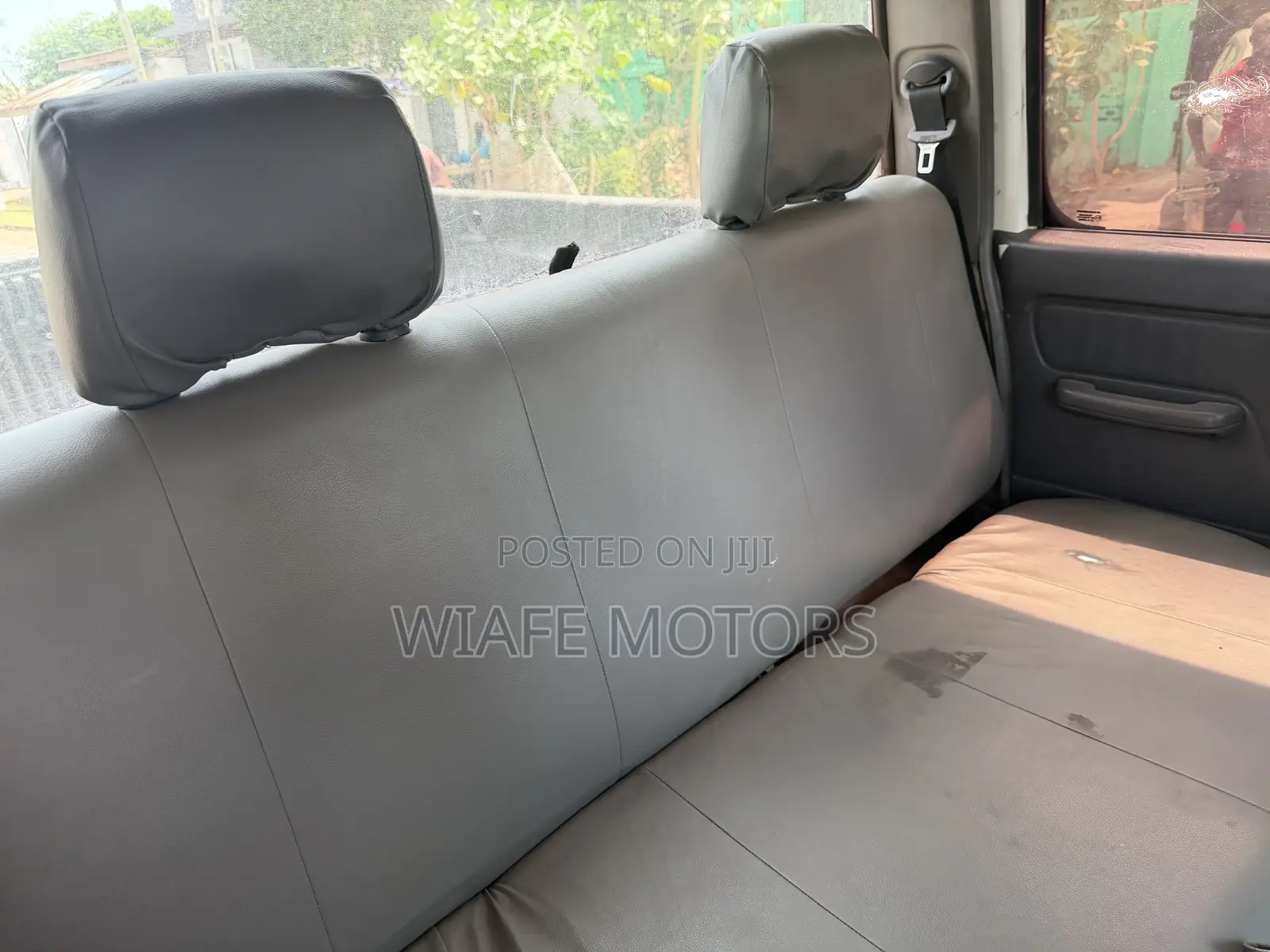 Nissan Hardbody 2015 White